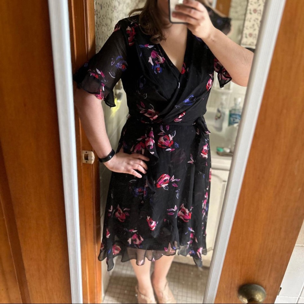 DKNY Floral Short Sleeve Midi Chiffon Dress